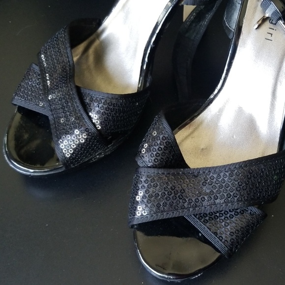 Black sequin heels - Picture 5 of 5